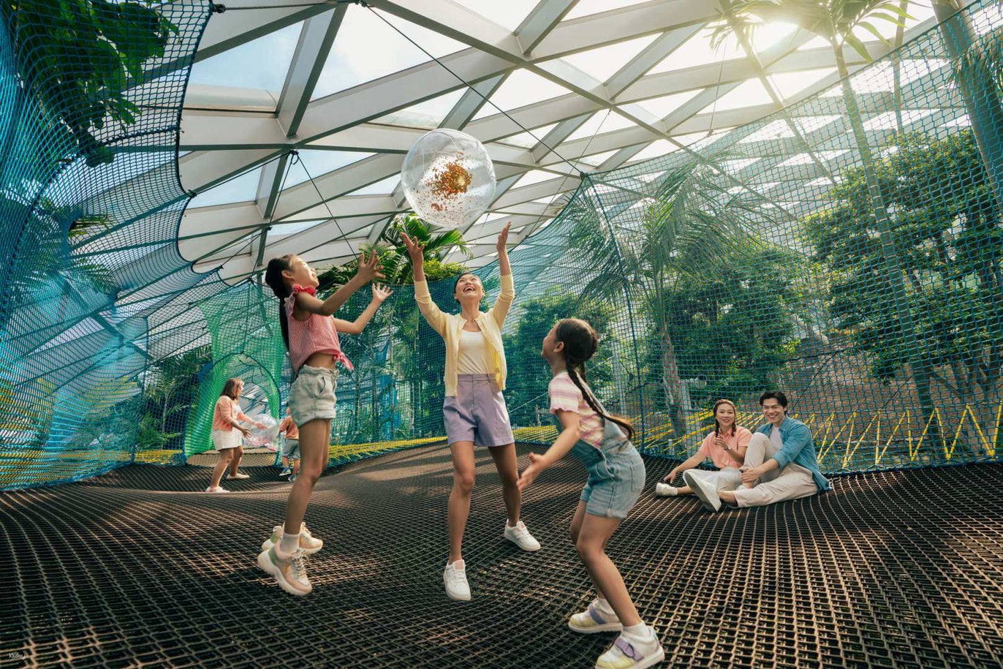 Jewel Changi Airport Attraction Tickets & Bundles | Bouncing Net and Canopy Park Ticket